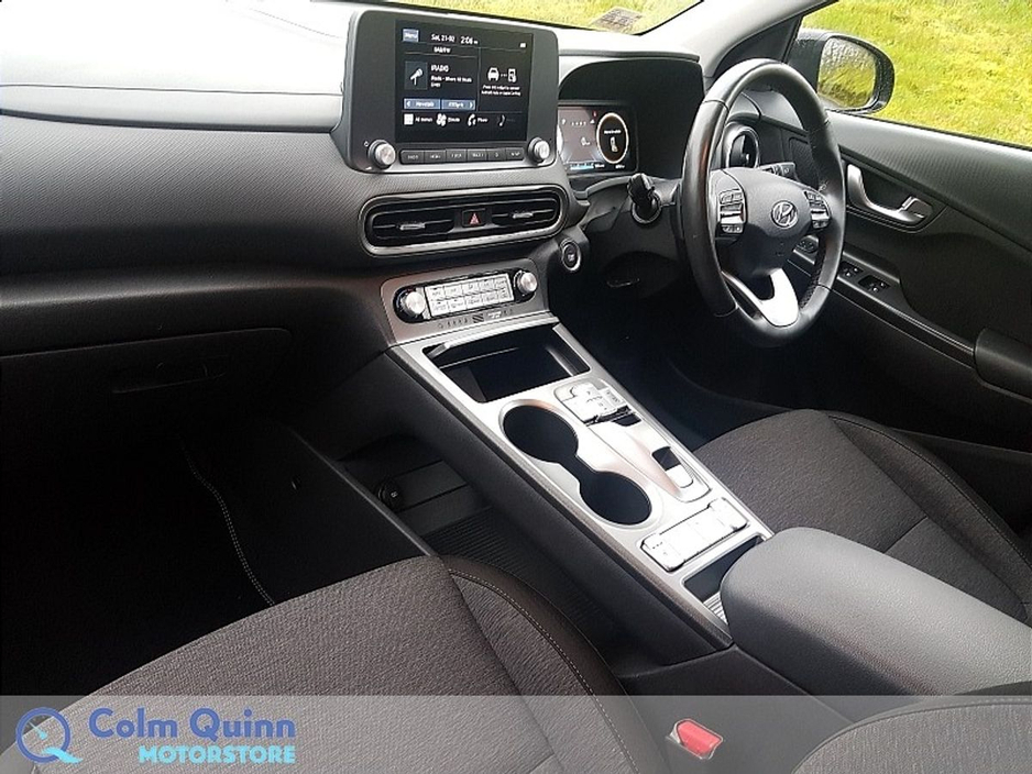 2023 Hyundai Kona EV Executive 39 kWh *Manufacturers Warranty Until 25-07-2028/999,999kms* €21,995