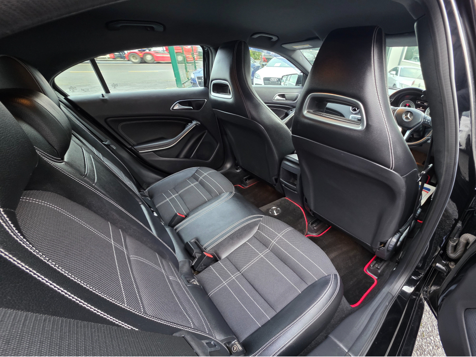 2015 Mercedes-Benz A Class A180 ONLY 38,105 KLMs SAT NAV PACK LEATHER TRIM SEATS INTERIOR HALF LEATHER SEATS / HI SPEC / SYSTEM LOW ROAD TAX BAND / SIMI DEALER €15,750