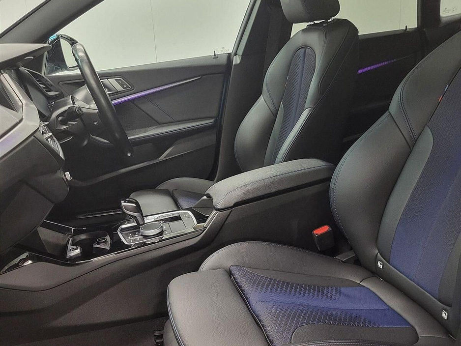 2022 BMW 2 Series - image 7