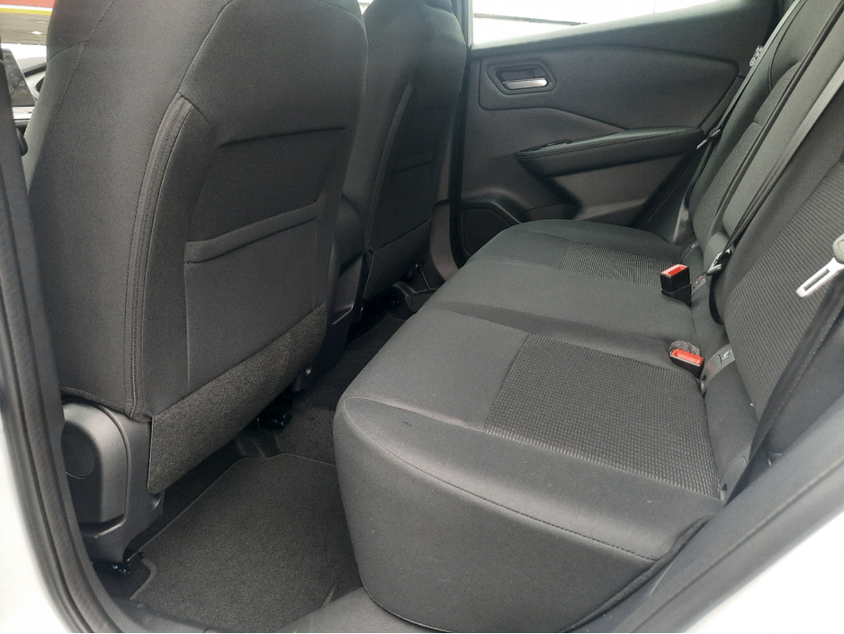 2026 Nissan Qashqai E-POWER SV + WARM PACK