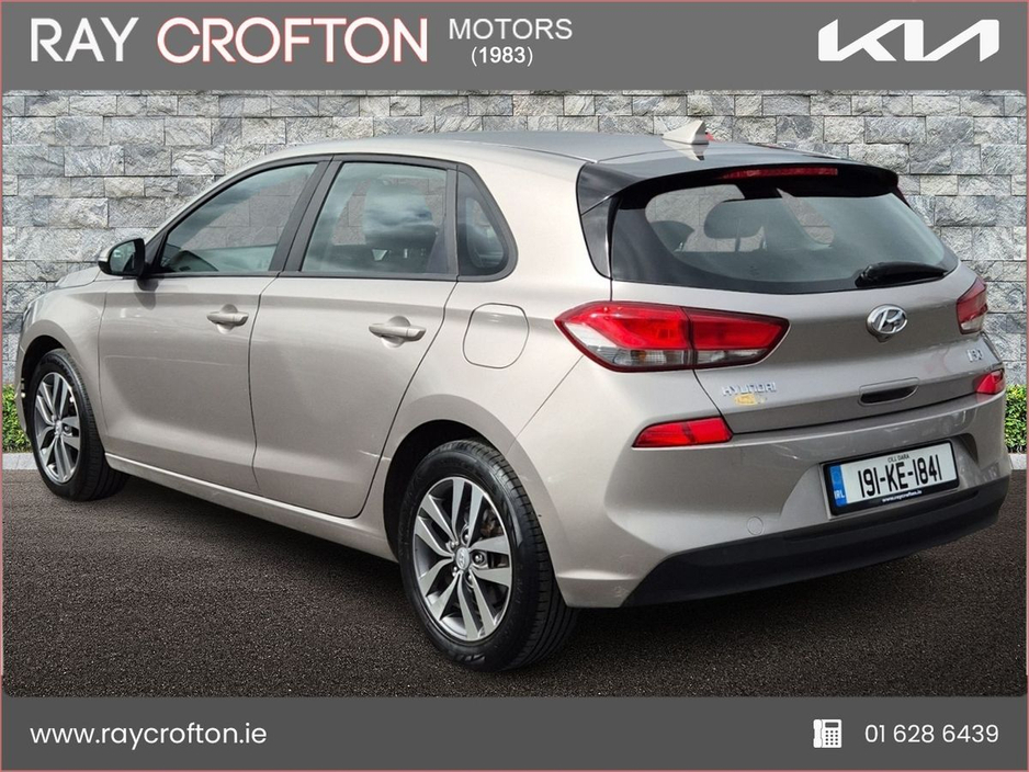 2019 Hyundai i30 - image 3