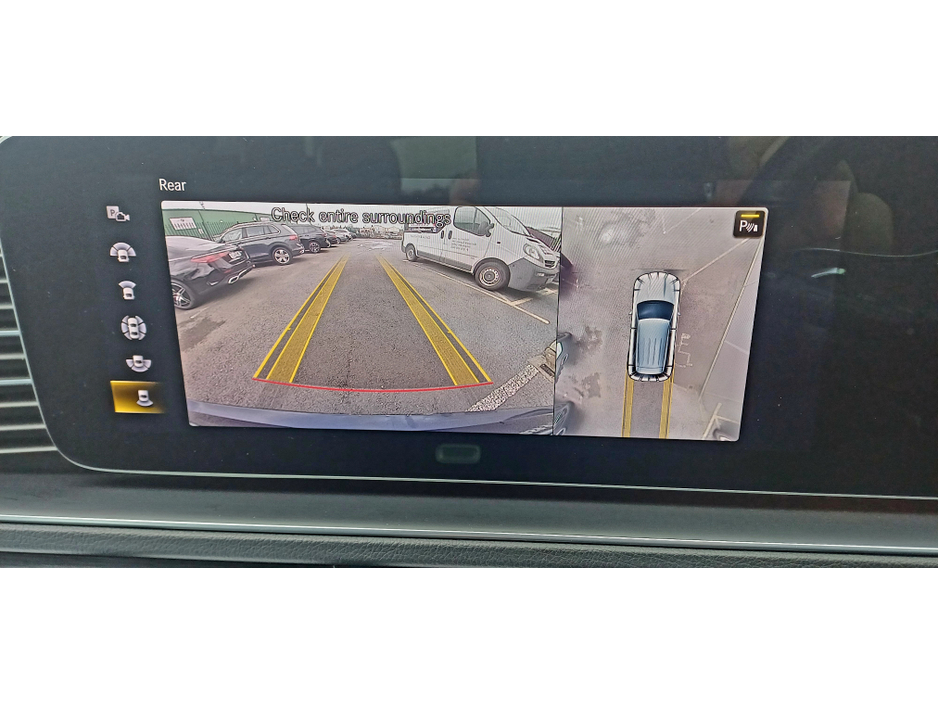 2022 Mercedes-Benz GLE Class - image 9