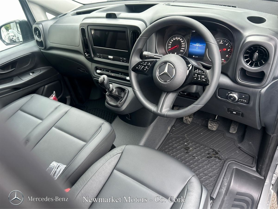 2026 Mercedes-Benz Vito - image 8