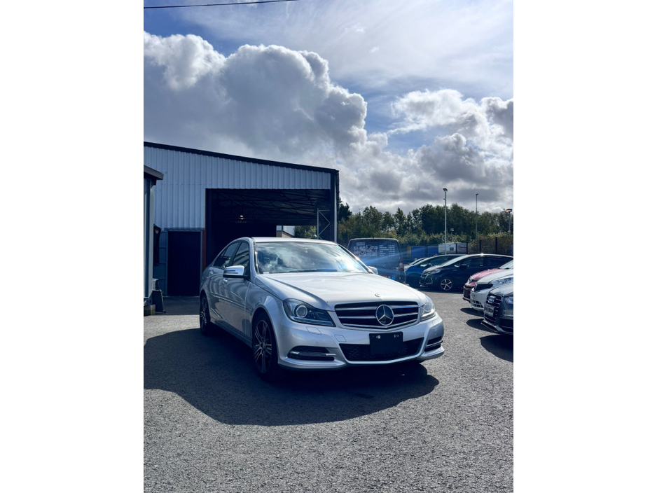 2014 Mercedes-Benz 220  €16,499
