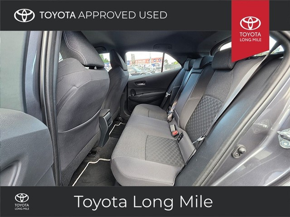 2025 Toyota Corolla 1.8 Hybrid Luna 5dr €30,749