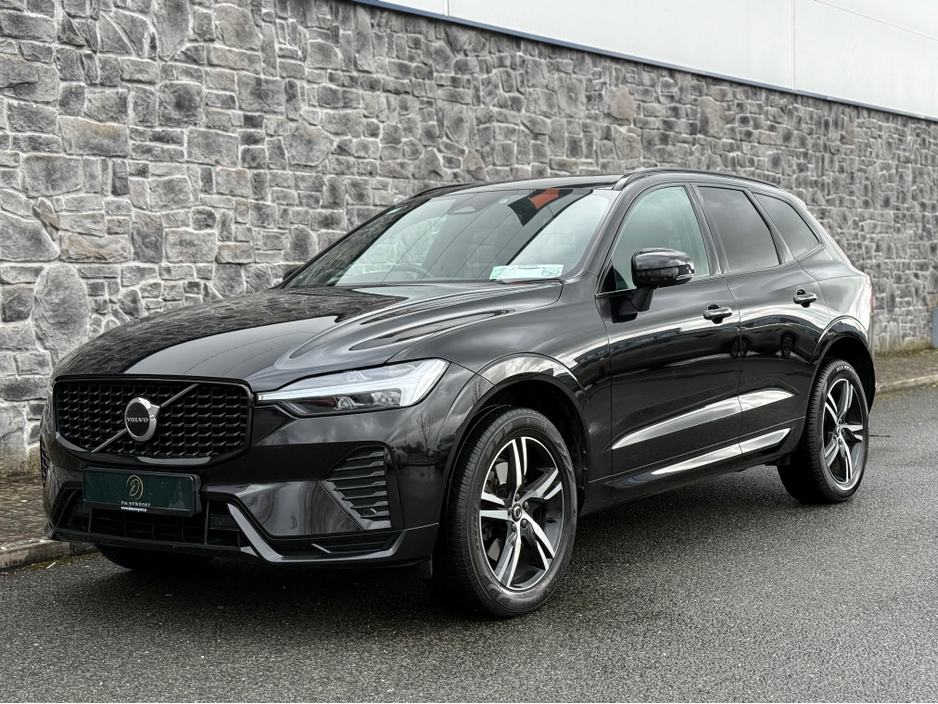 2021 Volvo XC60 - image 4