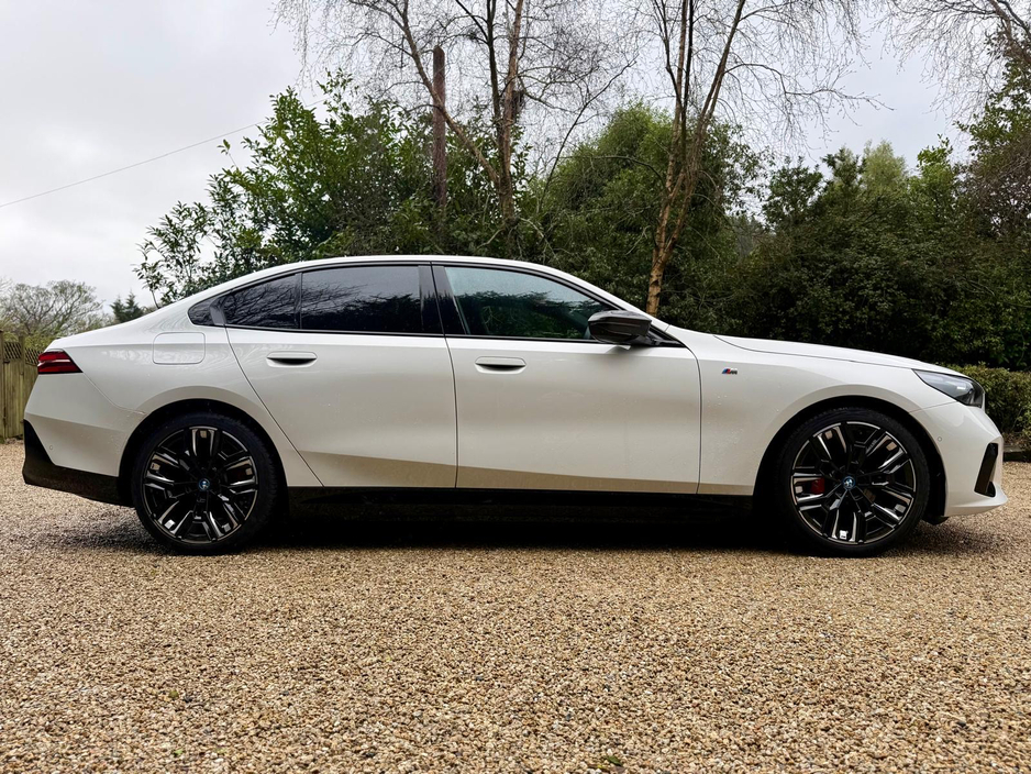 2024 BMW i5 M60 XDRIVE €76,950