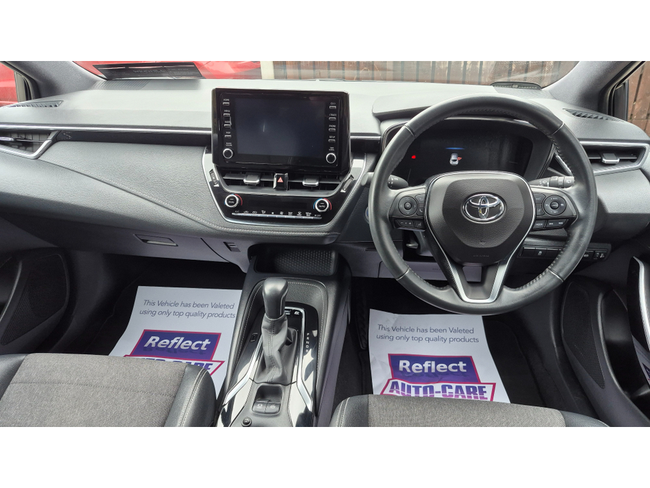 2021 Toyota Corolla - image 17