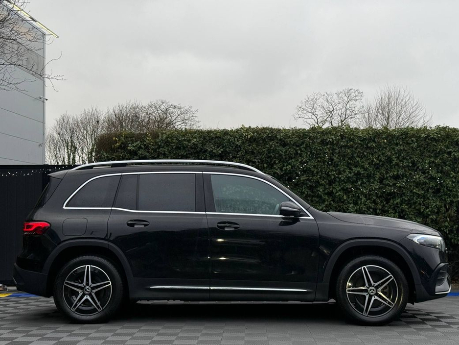 2024 Mercedes-Benz EQB 4MATIC AMG-LINE PREMIUM 7-SEATER // LOW MILEAGE // APPLE CARPLAY/ANDROID AUTO // DIGITAL CLUSTER €38,900