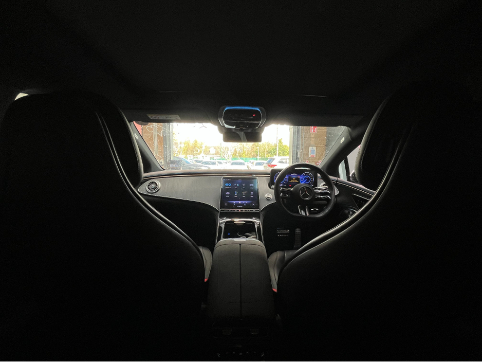 2023 Mercedes-Benz EQS - image 18