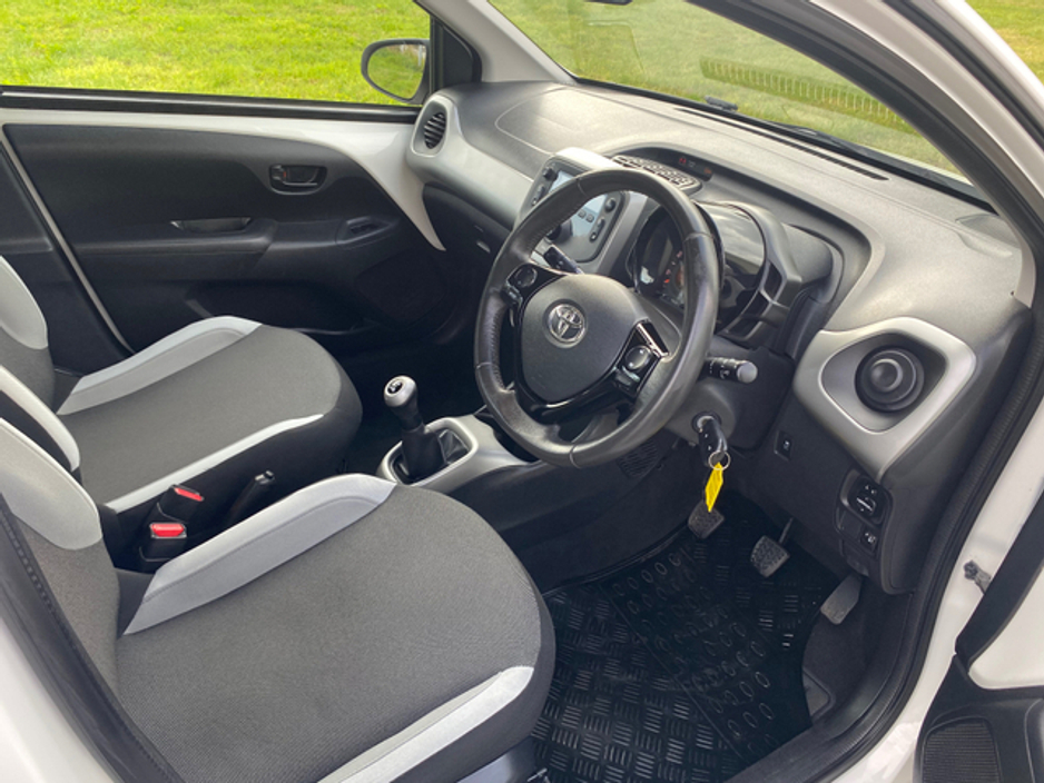 2015 Toyota Aygo 1.0 5DR X-PLAY 4DR €6,950