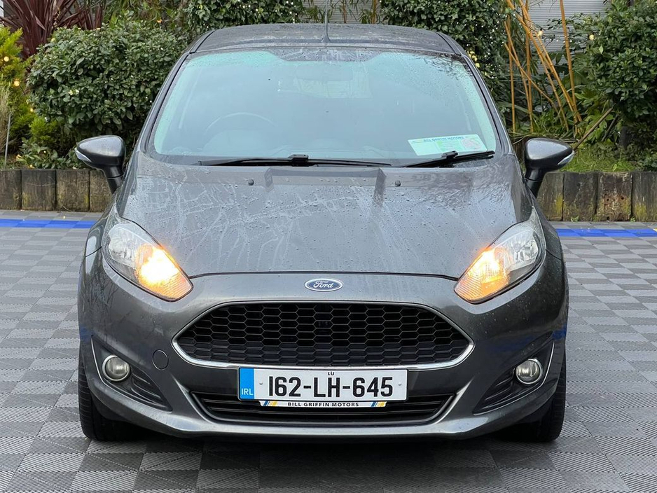2016 Ford Fiesta - image 14