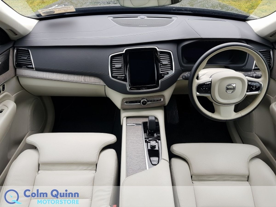 2023 Volvo XC90 - image 9