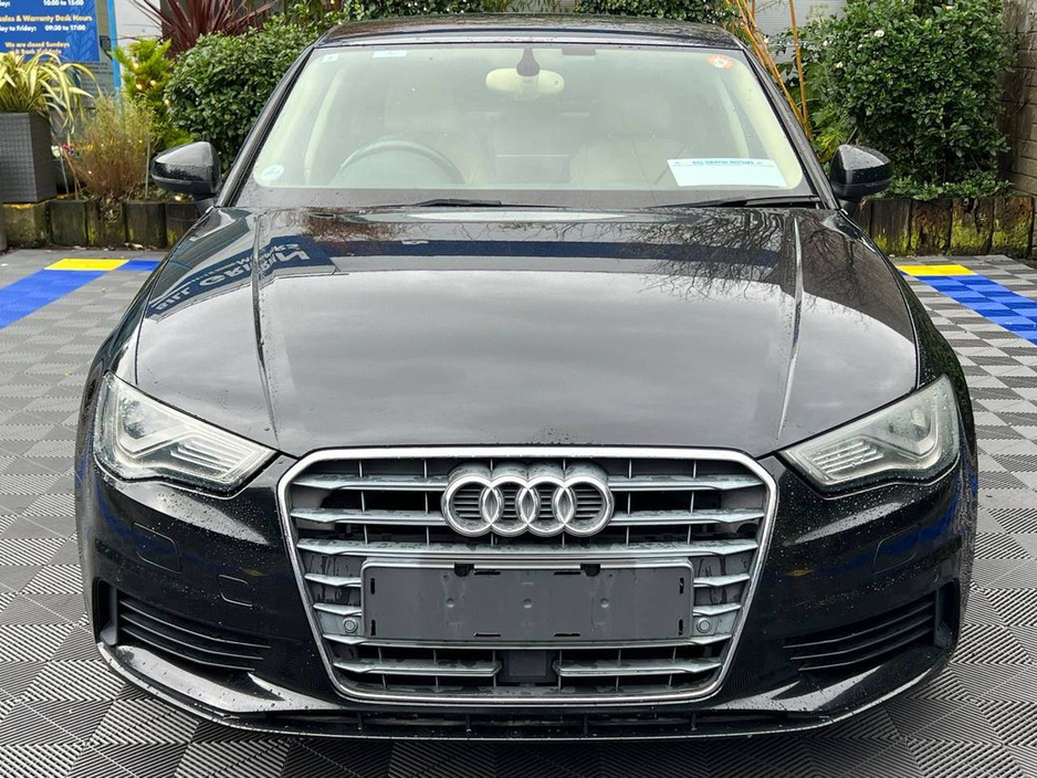 2015 Audi A3 S-LINE PACK 1.4 TFSI AUTO // FULL SERVICE HISTORY // NEW 19" S-LINE ALLOYS // LEATHER INTERIOR // BLUETOOTH MUSIC €15,950