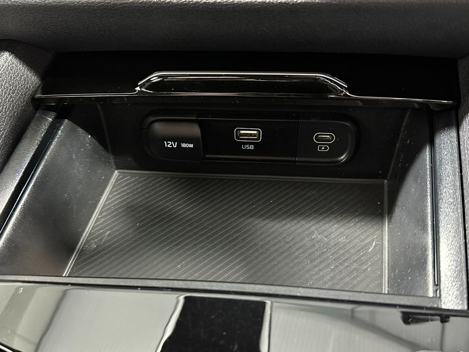 2024 Kia Sportage Anniversary Edition Plug-in Hybrid €39,800