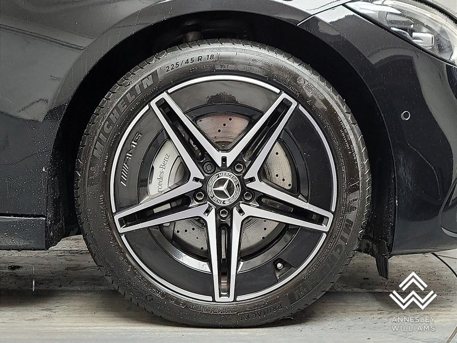 2025 Mercedes-Benz C Class - image 11