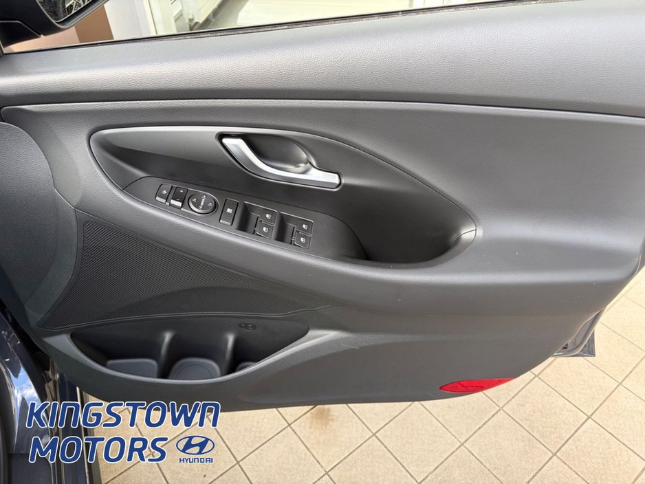 2026 Hyundai i30 - image 8