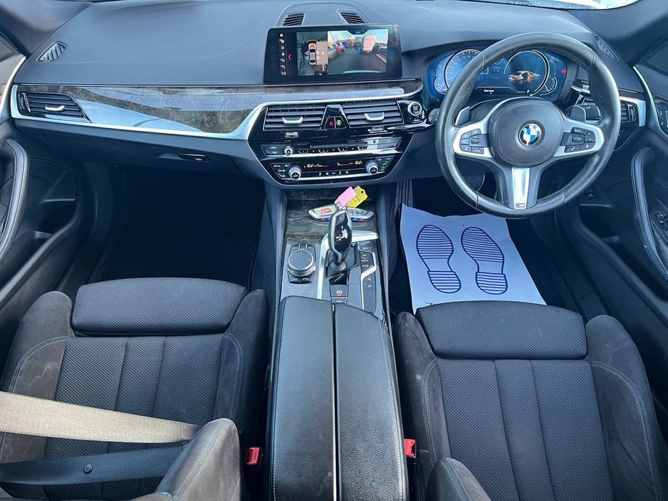 2017 BMW 5 Series 523d M-SPORT COMPETITION 2.0 AUTO // SERVICE HISTORY // FOUR-WHEEL-STEERING // 360 PARKING AID €24,950