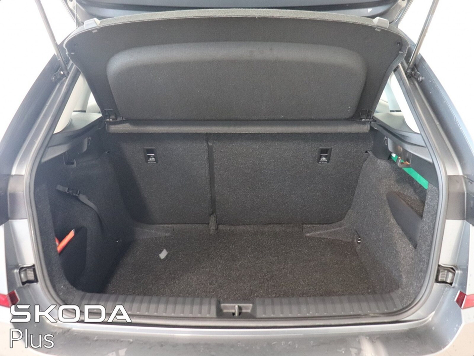 2022 Skoda Kamiq - image 10
