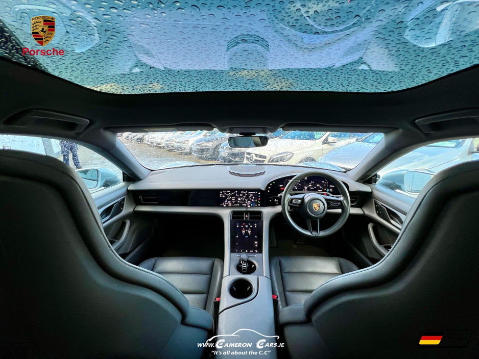 2022 Porsche Taycan - image 20