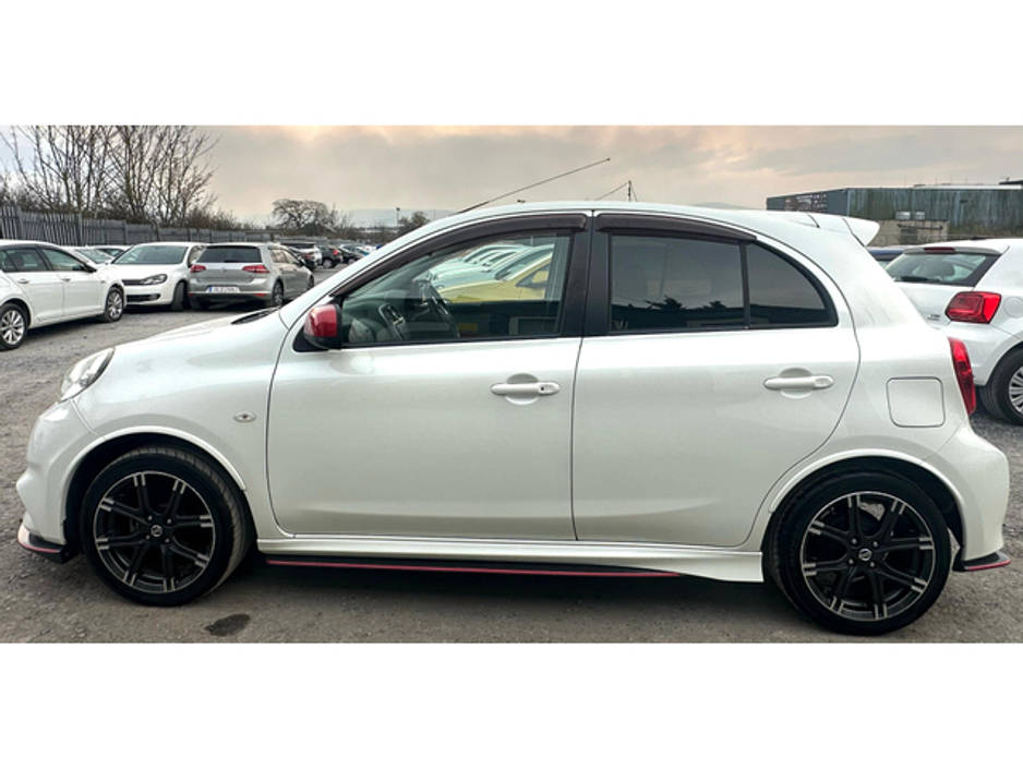 2016 Nissan March - image 5