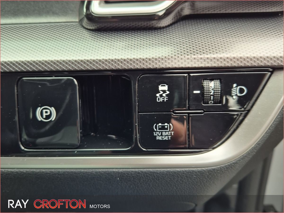 2024 Kia Sportage - image 22