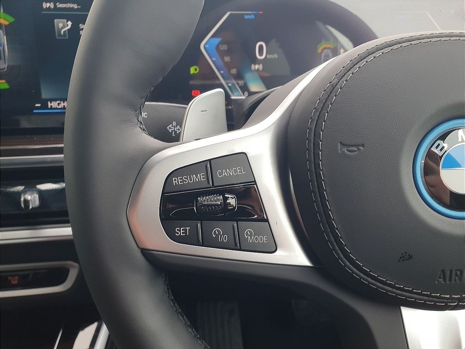 2026 BMW X5 - image 17