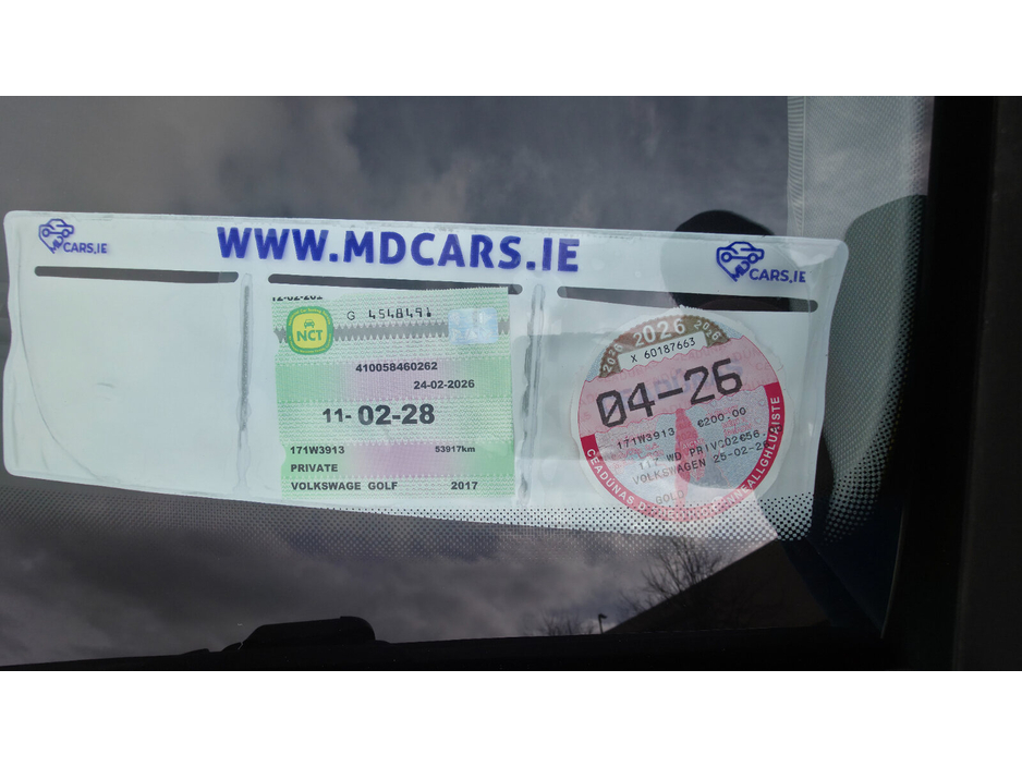 2017 Volkswagen Golf - image 21