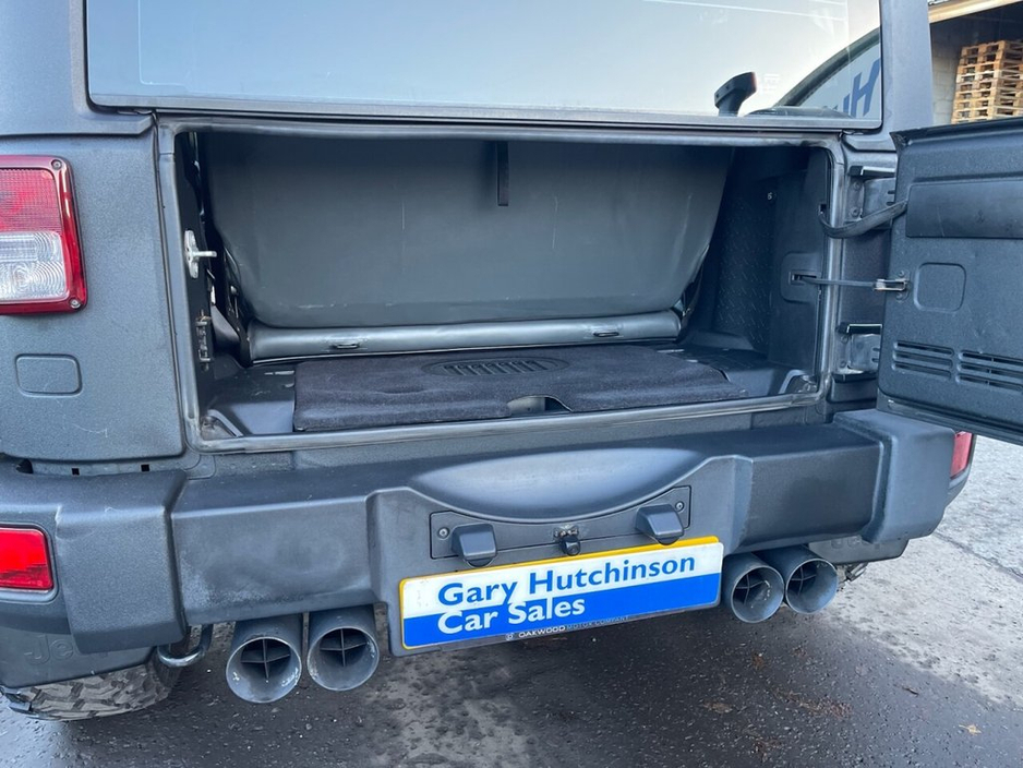 2015 Jeep Wrangler - image 44