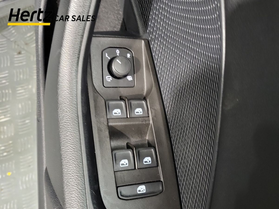 2024 Skoda Octavia - image 19