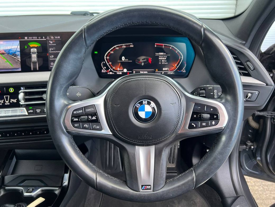 2020 BMW 1 Series - image 4