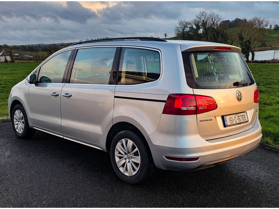 2015 Volkswagen Sharan - image 4