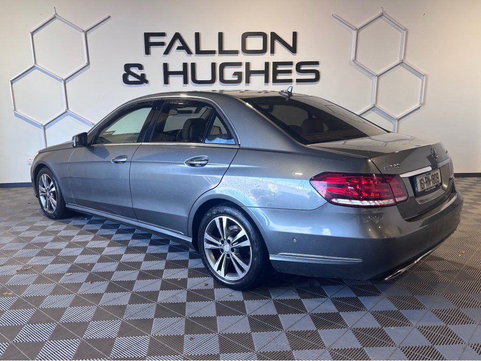 2016 Mercedes-Benz E Class - image 3