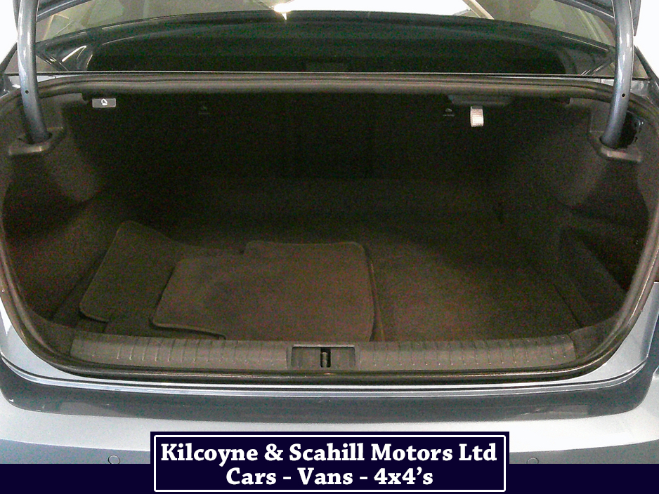 2017 Volkswagen Passat HIGHLINE BE 1.6 TDI MANUAL 6SPEED FWD 120HP