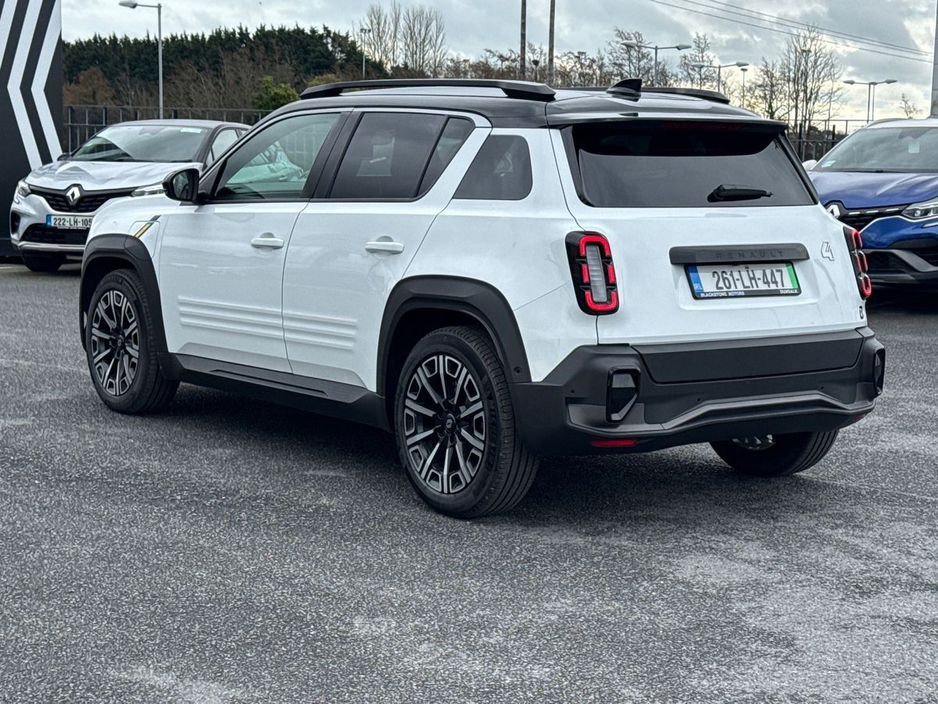 2026 Renault 4 - image 3