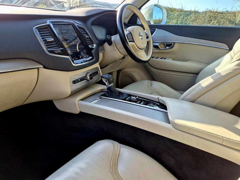 2017 Volvo XC90 - image 22
