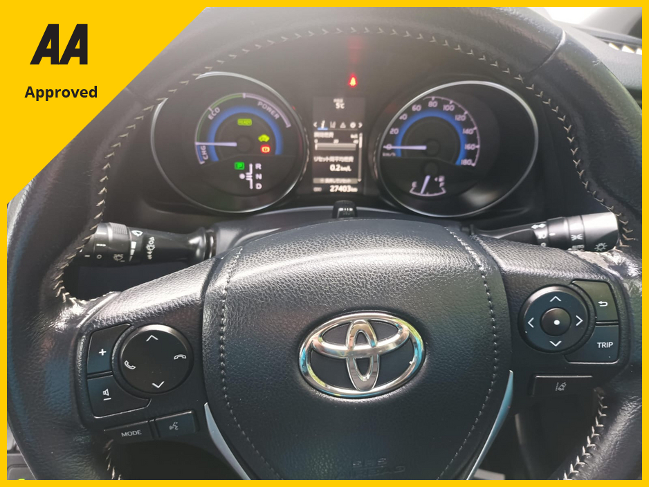 2016 Toyota Auris 1.8 PETROL HYBRID HALF LEATHER INTERIOR IMMACULATE INSIDE WITH ONLY 27,404kms COMPREHENSIVE SERVICE HISTORY (10 STAMPS) REVERSE CAMERA TOUCH SCREEN RADIO APPLE CARPLAY&ANDROIDAUTO FACTORY IMMOBILISER €16,795