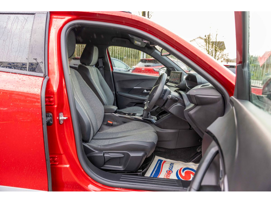 2025 Peugeot 2008 251D12190 Peugeot 2008 1.2 Puretech 100bhp Allure