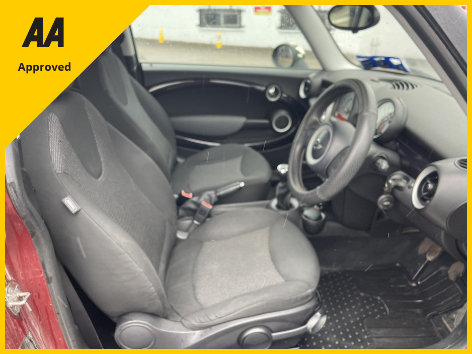 2008 MINI One - image 7