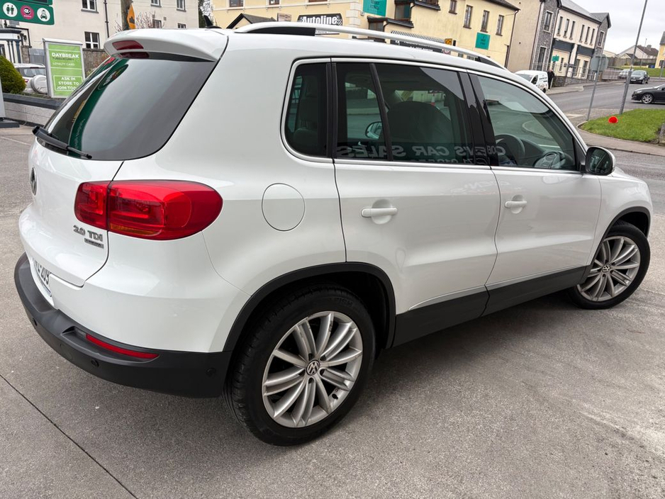 2014 Volkswagen Tiguan - image 16