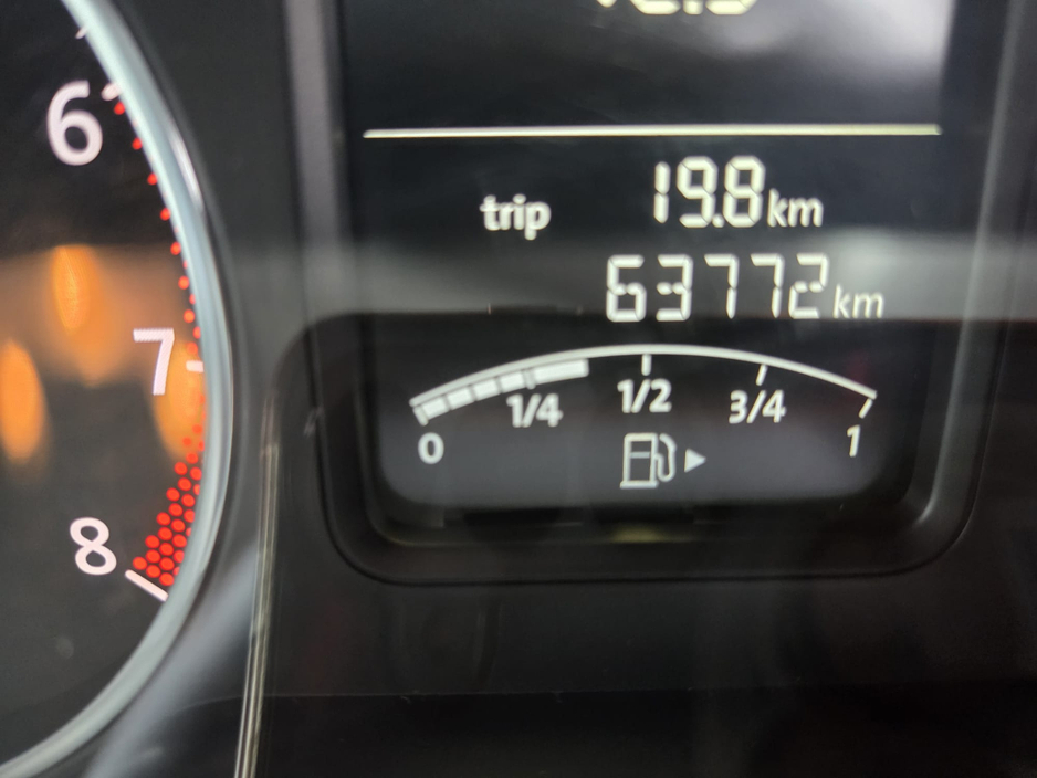 2012 Volkswagen Polo - image 20