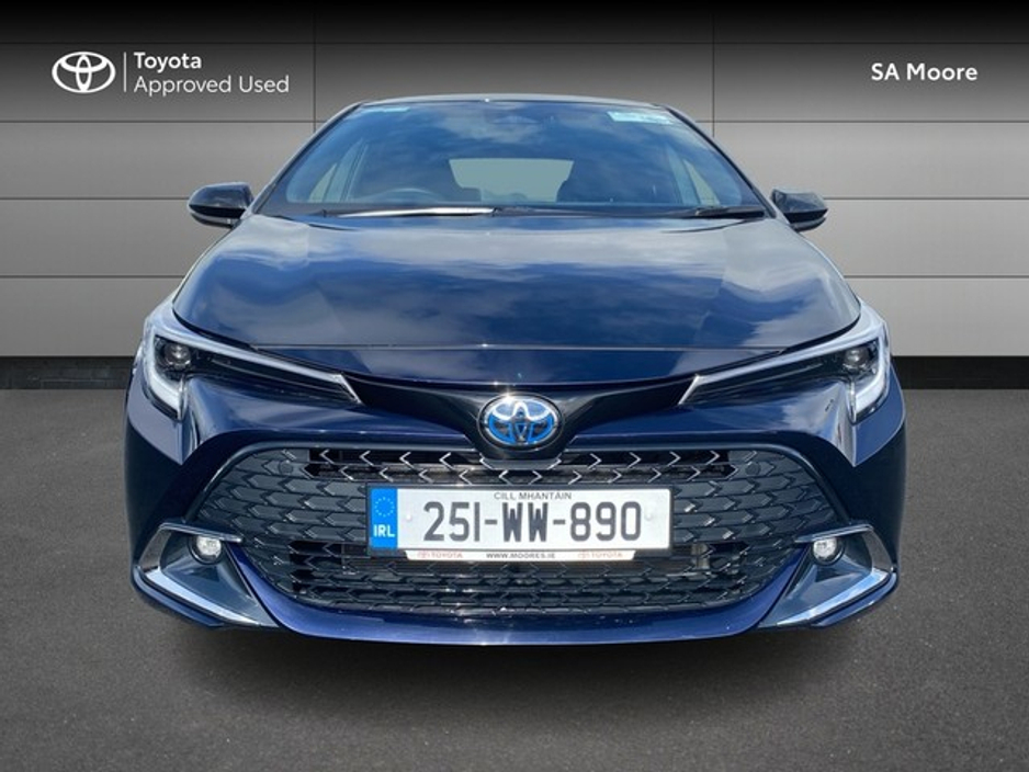 2025 Toyota Corolla - image 5
