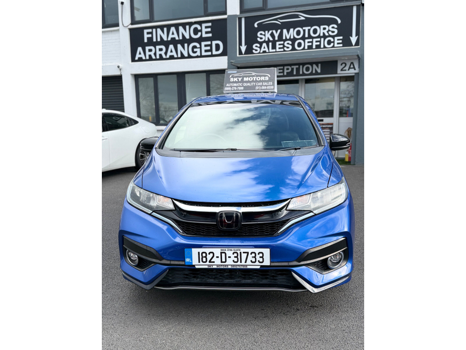 2018 Honda Jazz - image 2