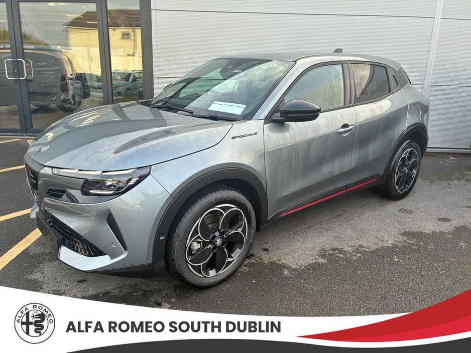 2026 Alfa Romeo Junior "ELETTRICA SPECIALE" Electric EV, 54kW, 156bhp €36,995