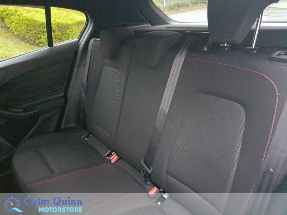 2025 Ford Focus - image 9