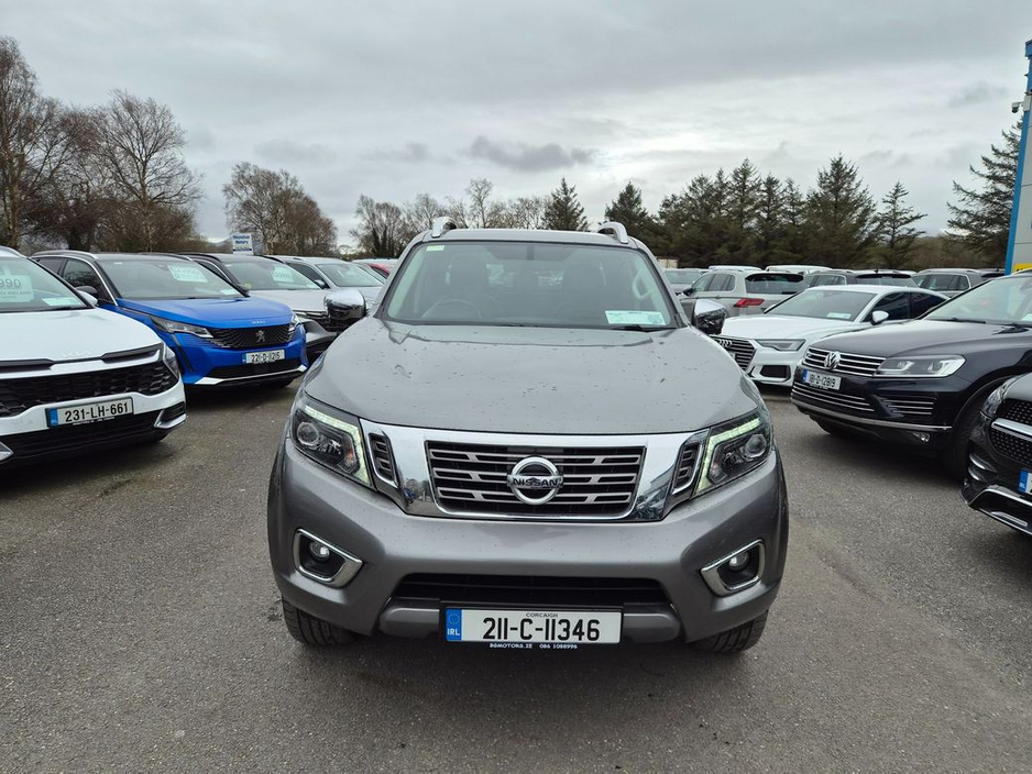 2021 Nissan Navara - image 9