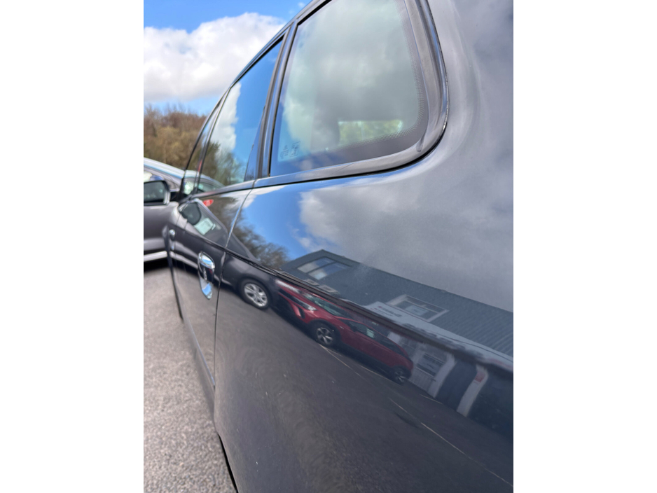 2011 Audi A3 - image 10