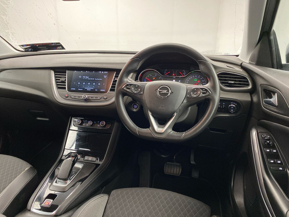 2021 Opel Grandland X 1.6 Petrol/Electric FWD 225 PS PHEV SRI €19,995
