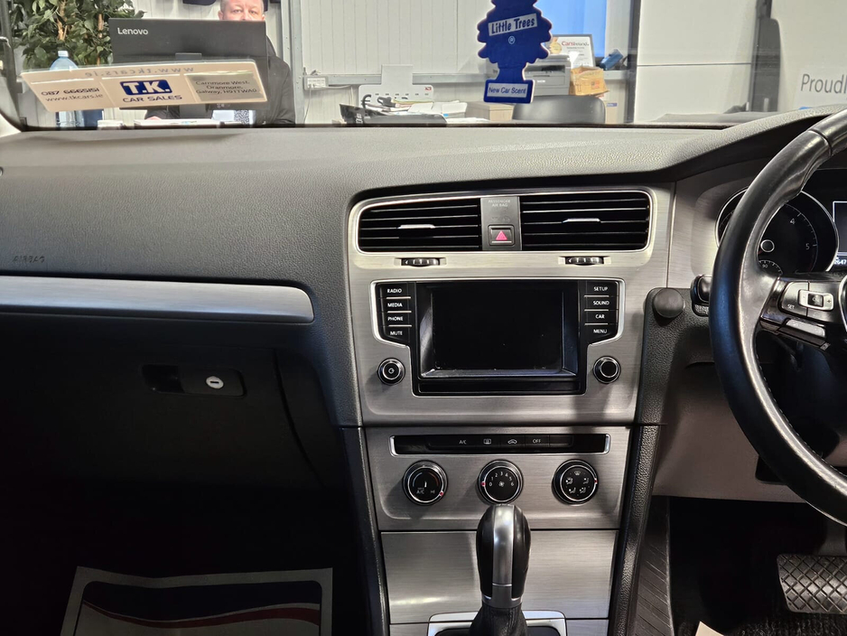 2015 Volkswagen Golf 1.6 TDI DSG 5DR 110HP Comfortline