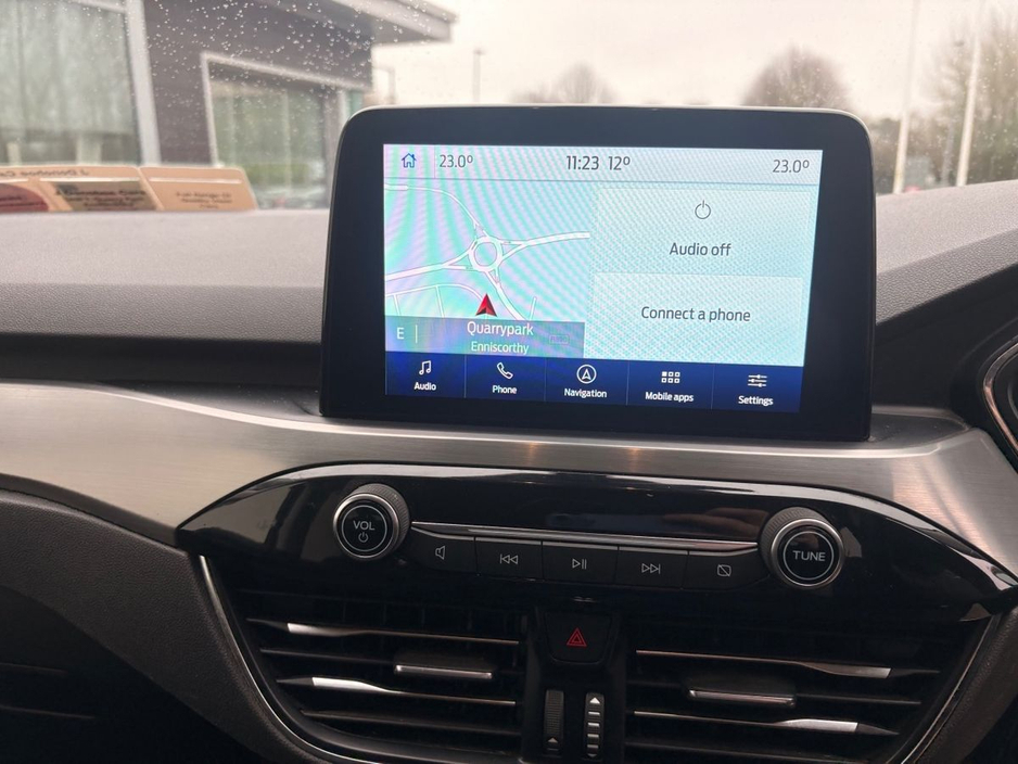 2020 Ford Kuga - image 6